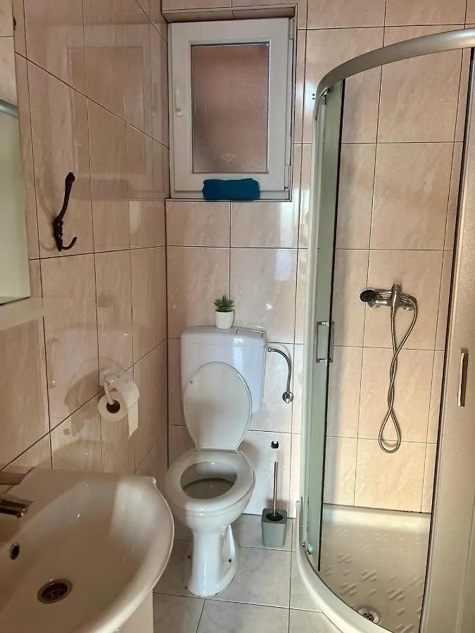 Holiday Home Luca 보드냔