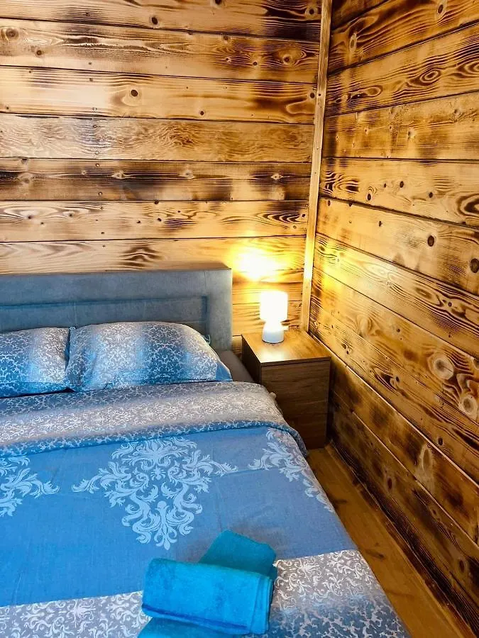 Holiday Home Luca 보드냔